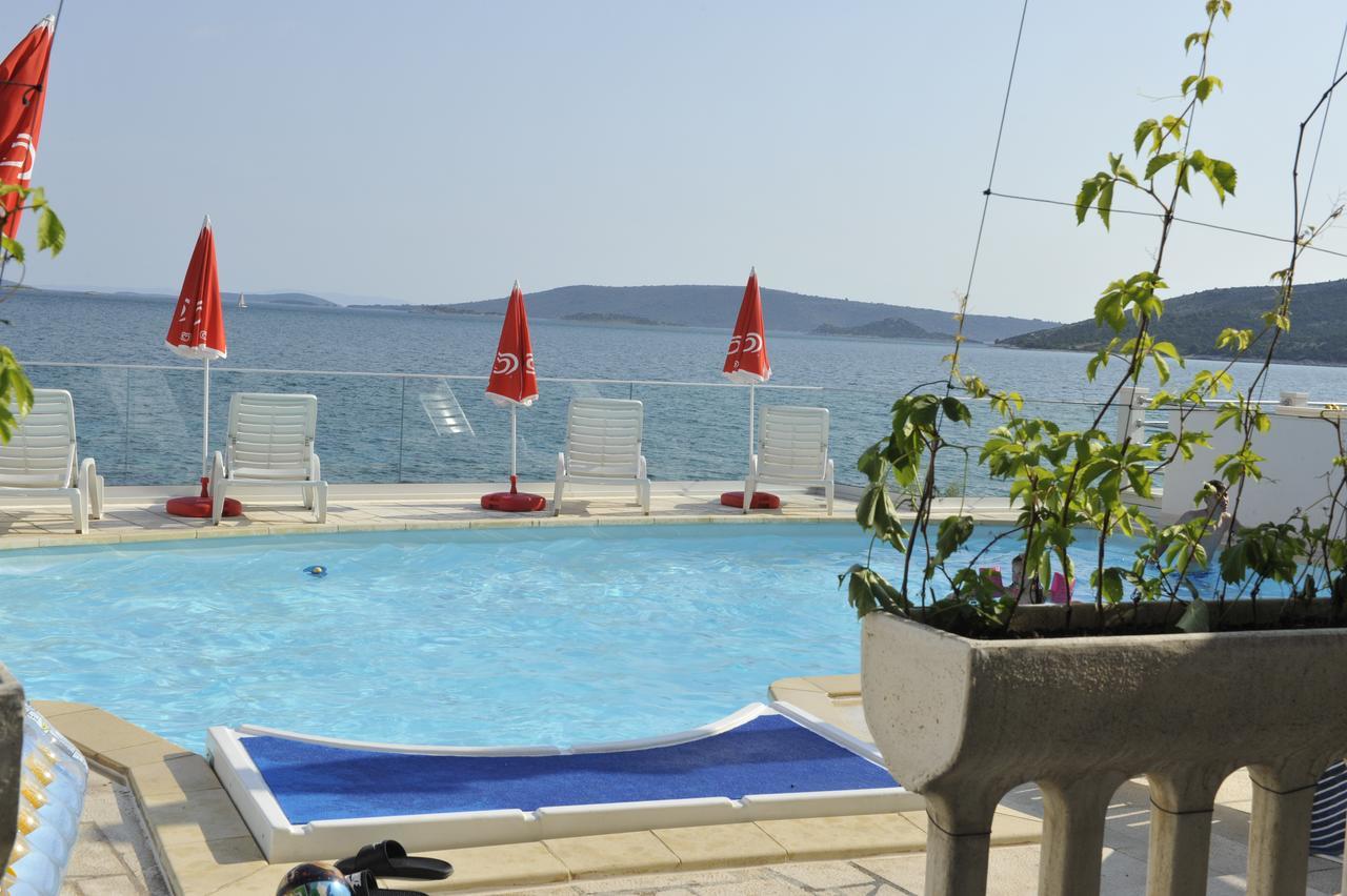 Apartments Villa Marija Seget Vranjica Cameră foto
